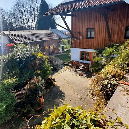 Gaestezimmer Vogtareuth Rinser エクステリア 写真