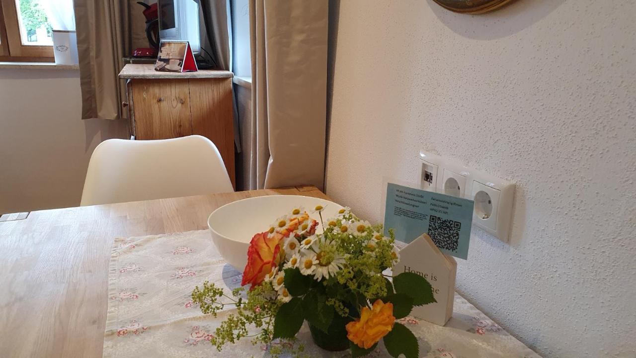 Gaestezimmer Vogtareuth Rinser エクステリア 写真